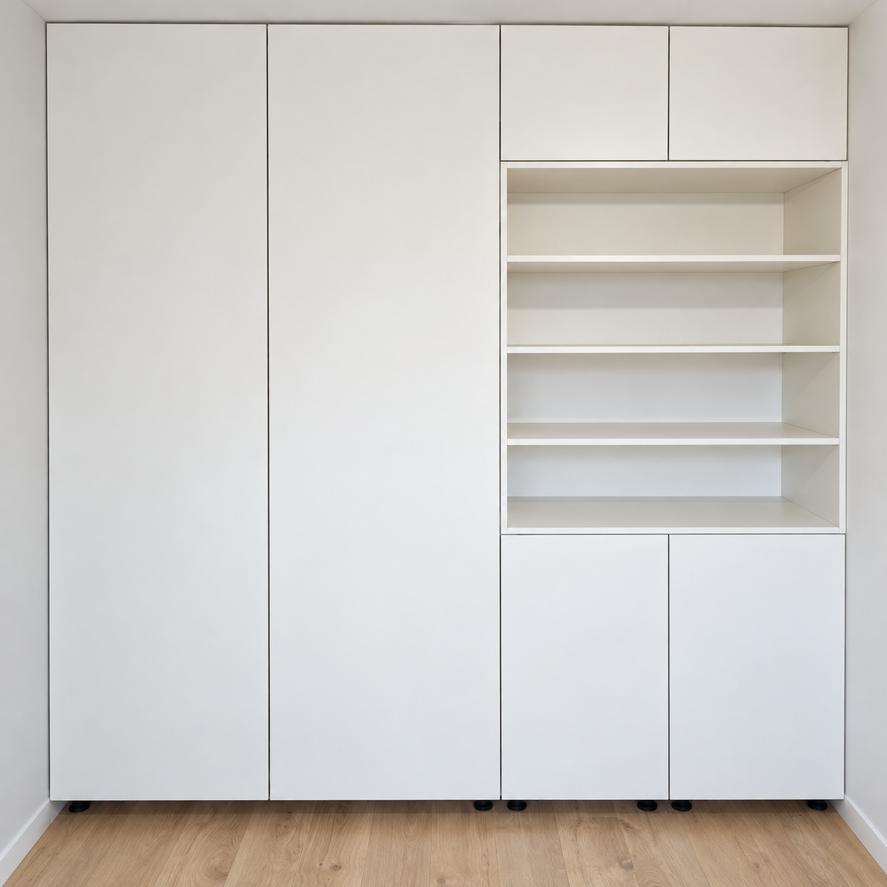Realizacja: Minimalistyczna garderoba — meble na wymiar